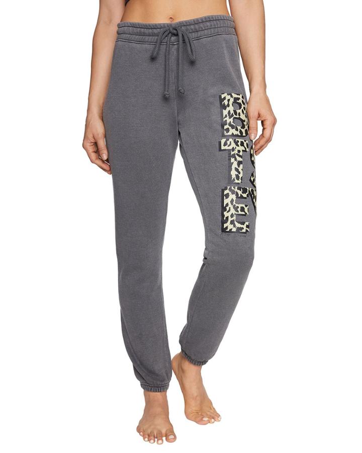 Betsey Leopard-print
