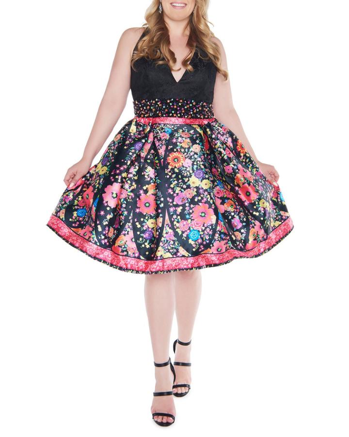 Plus Size Lace-bodice V-neck Floral Fit & Flare Dress