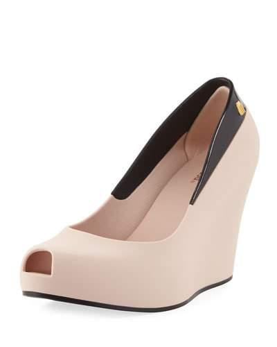 Queen Wedge Ii Pump