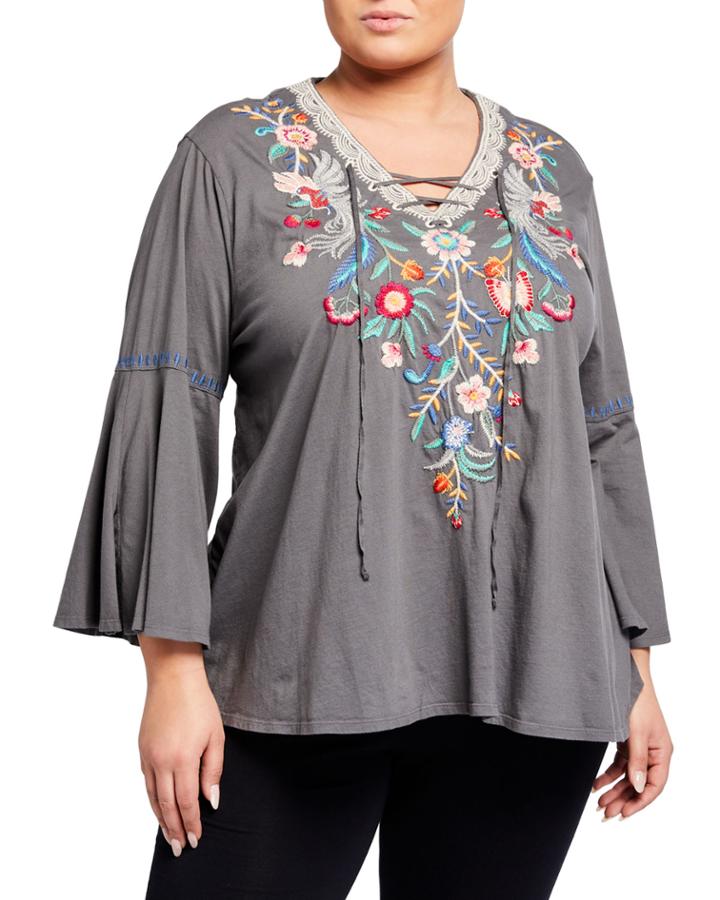 Plus Size Bisous Lace-up
