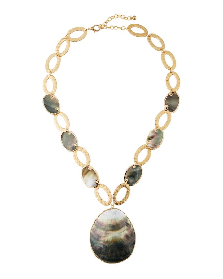 Shell Pendant Necklace
