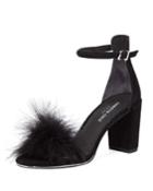Lex Feather-pom