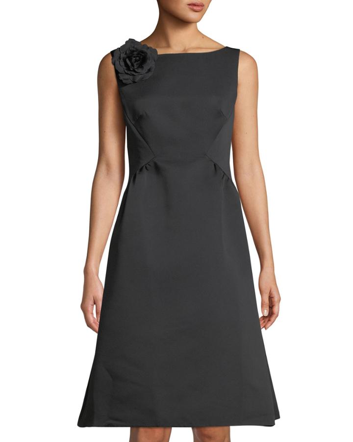 Rambling Roses V-back Structured Dress