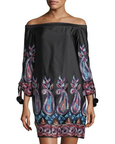 Off-the-shoulder Paisley