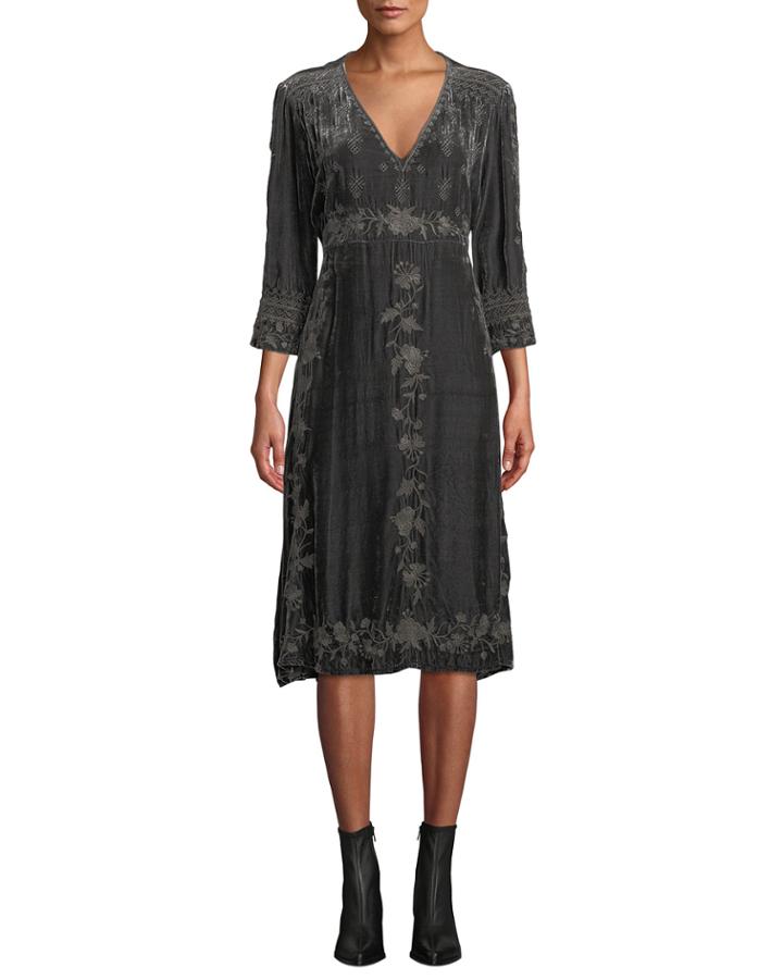 Shalea Long Velvet V-neck Dress