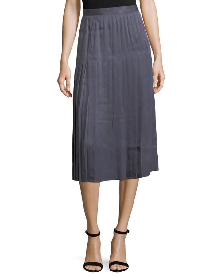 Sabilla Posh Twill Pleated