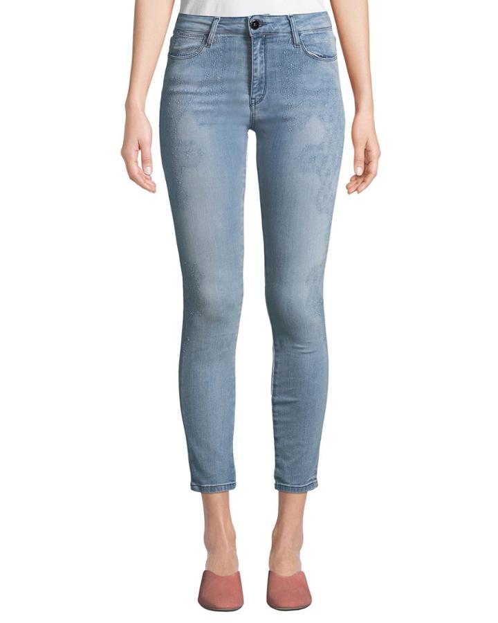 Reina Distressed