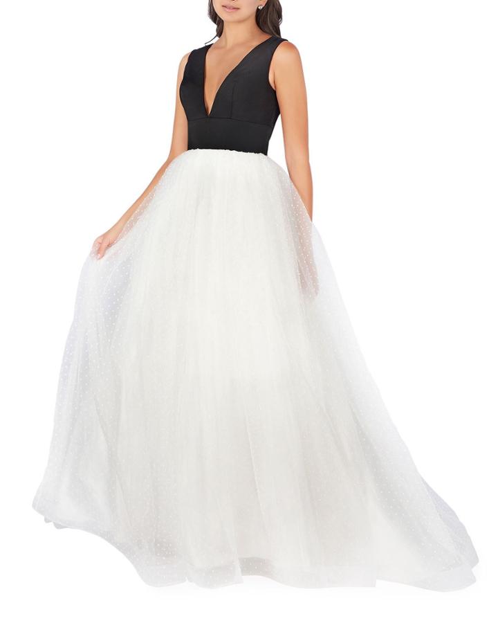 Deep V-neck Empire-waist Sleeveless Gown