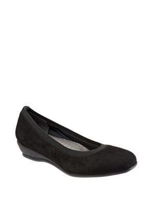 Trotters Lansing Suede Wedge Pumps