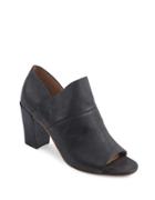 Me Too Mckenna Leather Ankle Boots