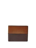 Fossil Cody Rfid Flip Id Leather Bi-fold Wallet
