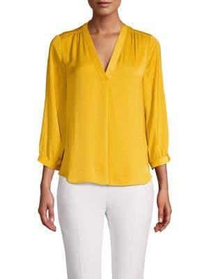 Vince Camuto Petite Three-quarter V-neck Top