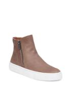 Lucky Brand Bayleah Leather Sneakers
