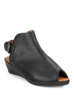 Gentle Souls By Kenneth Cole Lyla Leather Slingback Sandals