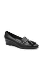 Tahari Resort Mid-wedge Loafer