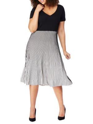 Rebel Wilson X Angels Plus V-neck Plaited Colorblock Dress