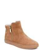 Kenneth Cole New York Kiera Suede Booties