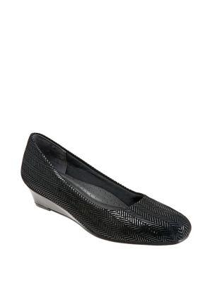 Trotters Lauren Tweed Embossed Leather Wedge Pumps