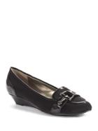 Circa Joan & David Berna Kitten Wedges