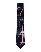 Star Wars Kylo Posing Tie