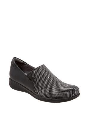 Softwalk Tilton Leather Clogs