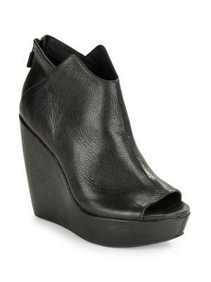 Kenneth Cole New York Callaway Peep Toe Platform Wedges