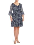 Gabby Skye Plus Plus Printed Bell Sleeve Dress