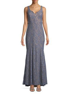 Betsy & Adam Plus Sleeveless Lace Trumpet Gown