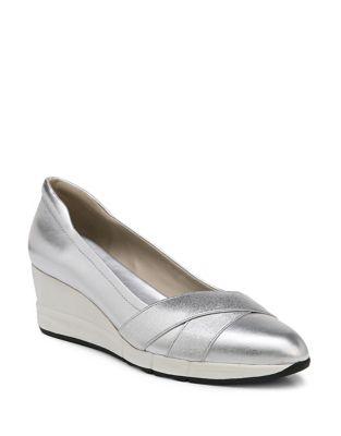 Naturalizer Harlyn Metallic Leather Wedge Pumps