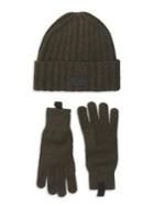 Ugg Knit Beanie And Gloves