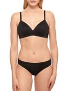 B. Tempt'd By Wacoal Future Foundation With Lace Wire-free Bra