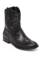 Vince Camuto Round Toe Leather Ankle Boots