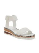 Vince Camuto Moirina Wedge Leather Sandals