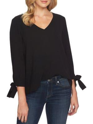 Cece Essentials V-neck Top