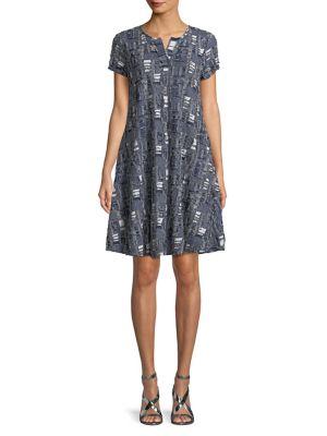 Gabby Skye Textured Short-sleeve Shift Dress