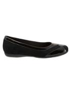 Trotters Sharp Square-toe Flats