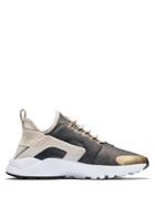 Nike Air Huarache Run Ultra Se Sneakers