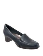 Trotters Gloria Leather Pumps