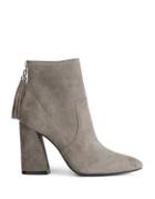Kenneth Cole New York Gracelyn Suede Booties