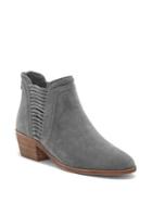 Vince Camuto Pippsy Suede Booties