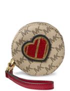 Michael Michael Kors Kors Studio Heart Patch Round Coin Purse