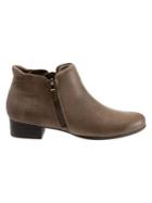 Trotters Major Zip Booties