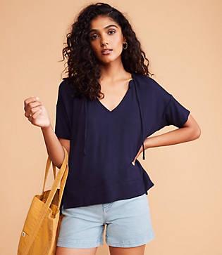Lou & Grey Signaturesoft Drawstring V-neck Top