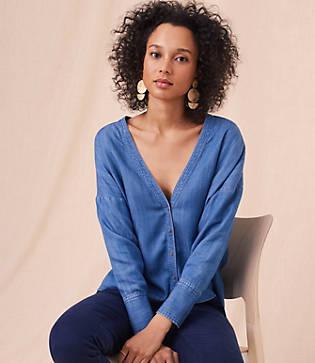 Lou & Grey Chambray V-neck Shirt