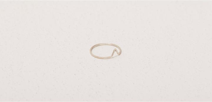 Lou & Grey Hollywood Fodder Tiny Peak Chevron Ring