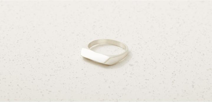 Lou & Grey Cradle Ara Ring