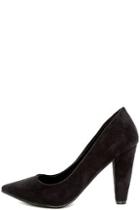 Breckelle's Kiiara Black Suede Pointed Pumps