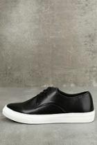 City Classified Missy Black Lace-up Sneakers