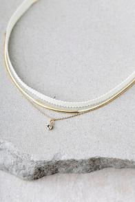 Lulus Engaging Gold And Ivory Choker Necklace Set