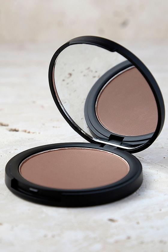 Sigma Beauty | Sigma Aura Powder In The Saddle Matte Bronzing Blush | Beige | No Animal Testing | Lulus